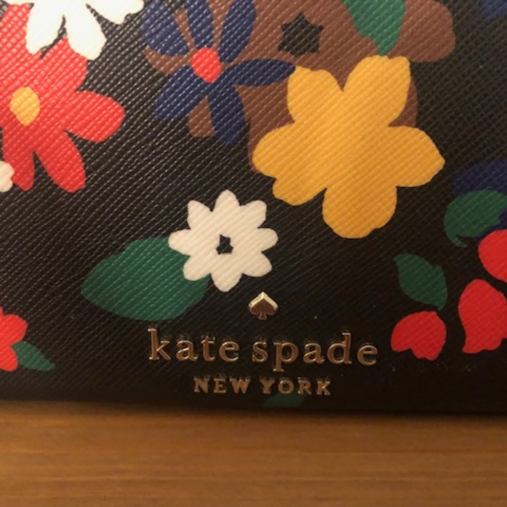 NWOT Kate Spade Medium Double Zip Floral Wristlet - Picture 3 of 4